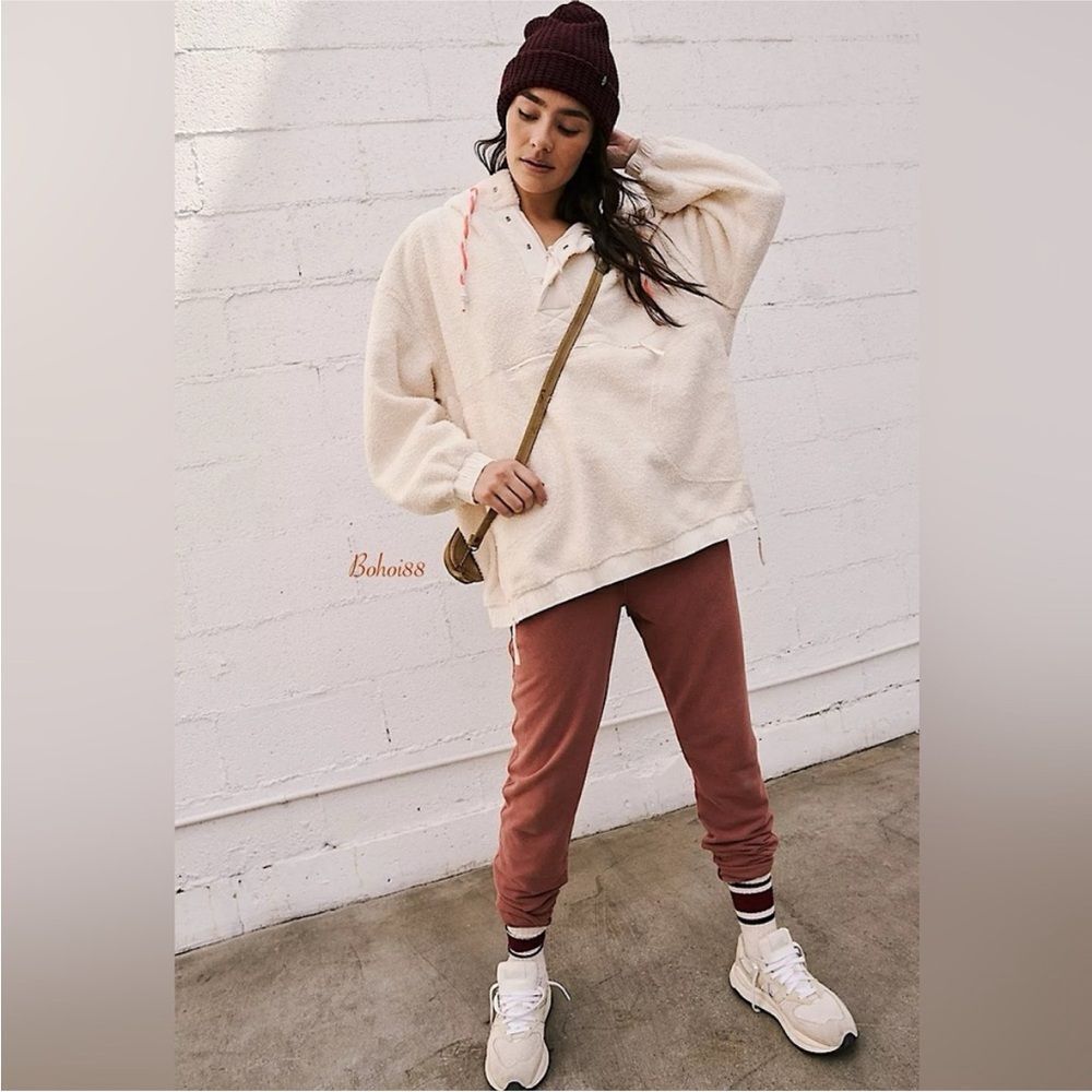 Free People Cream Teddy Pullover Jacket with Pink Accent - Picture 3 of 10